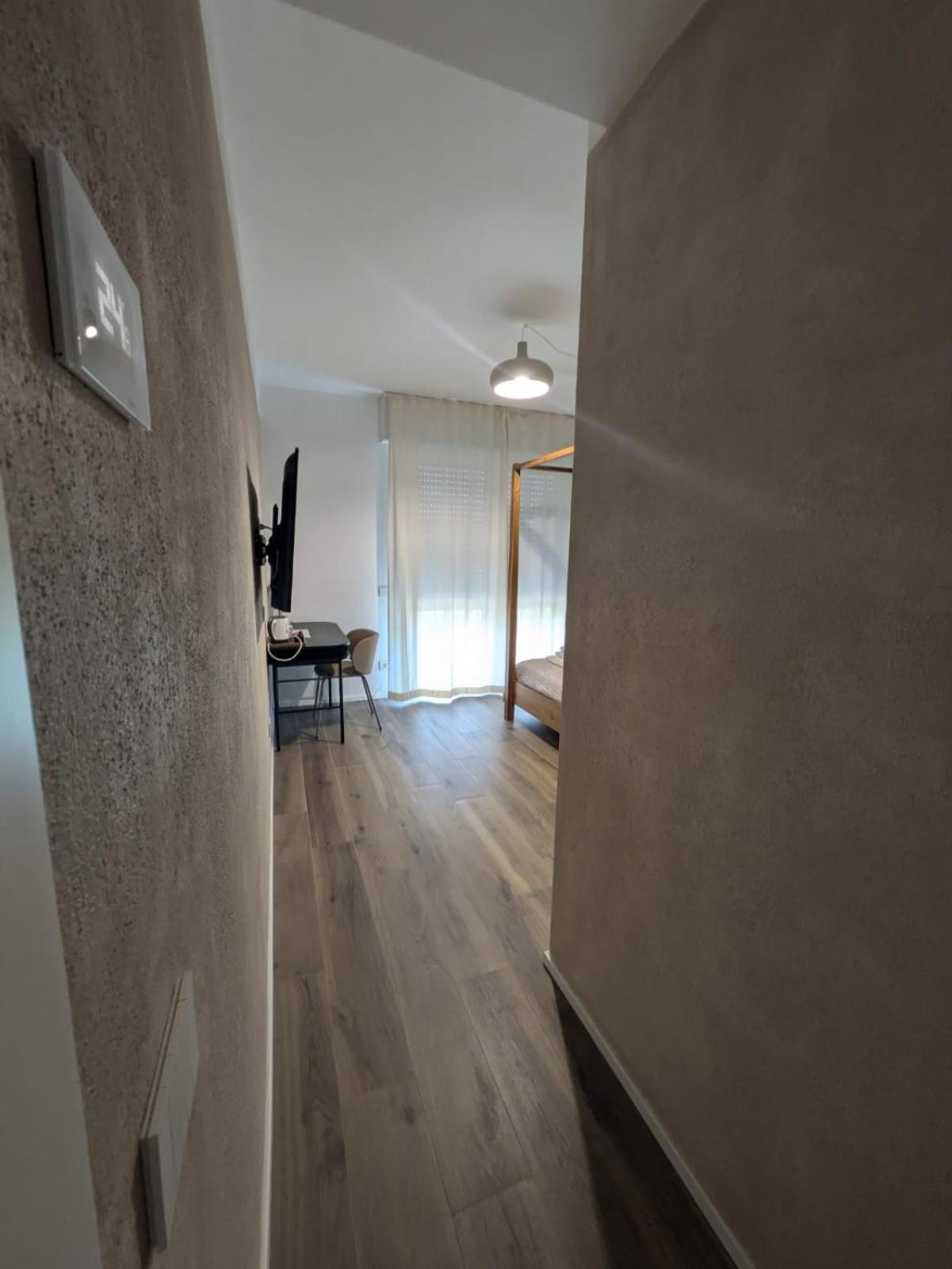 B&B Colori Del Lago Brebbia Δωμάτιο φωτογραφία