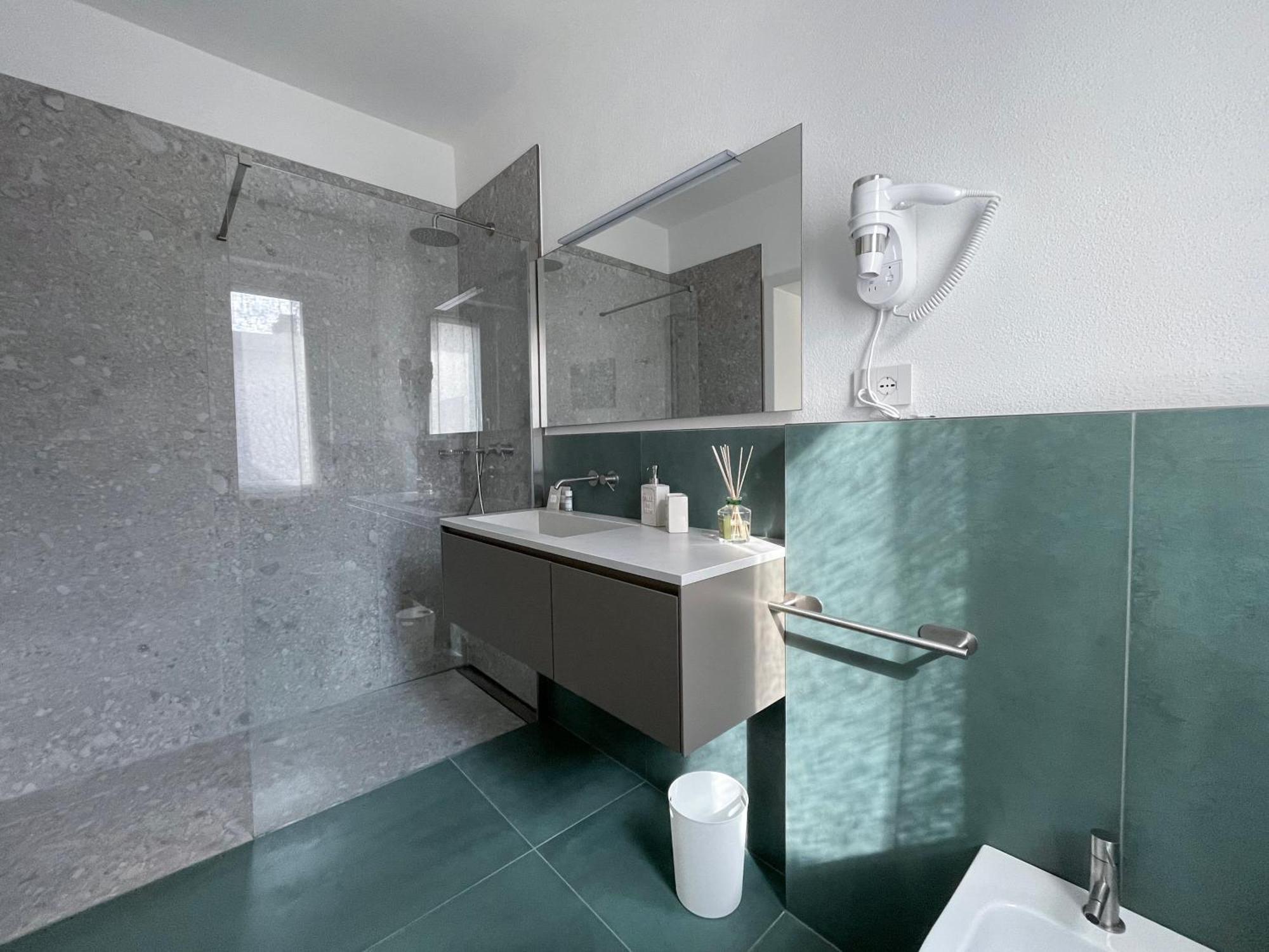 B&B Colori Del Lago Brebbia Εξωτερικό φωτογραφία
